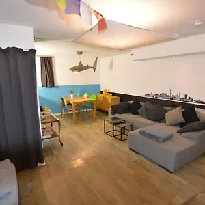 Apartment Gemutlich Zentrale Souterraint 65qm, Nürnberg